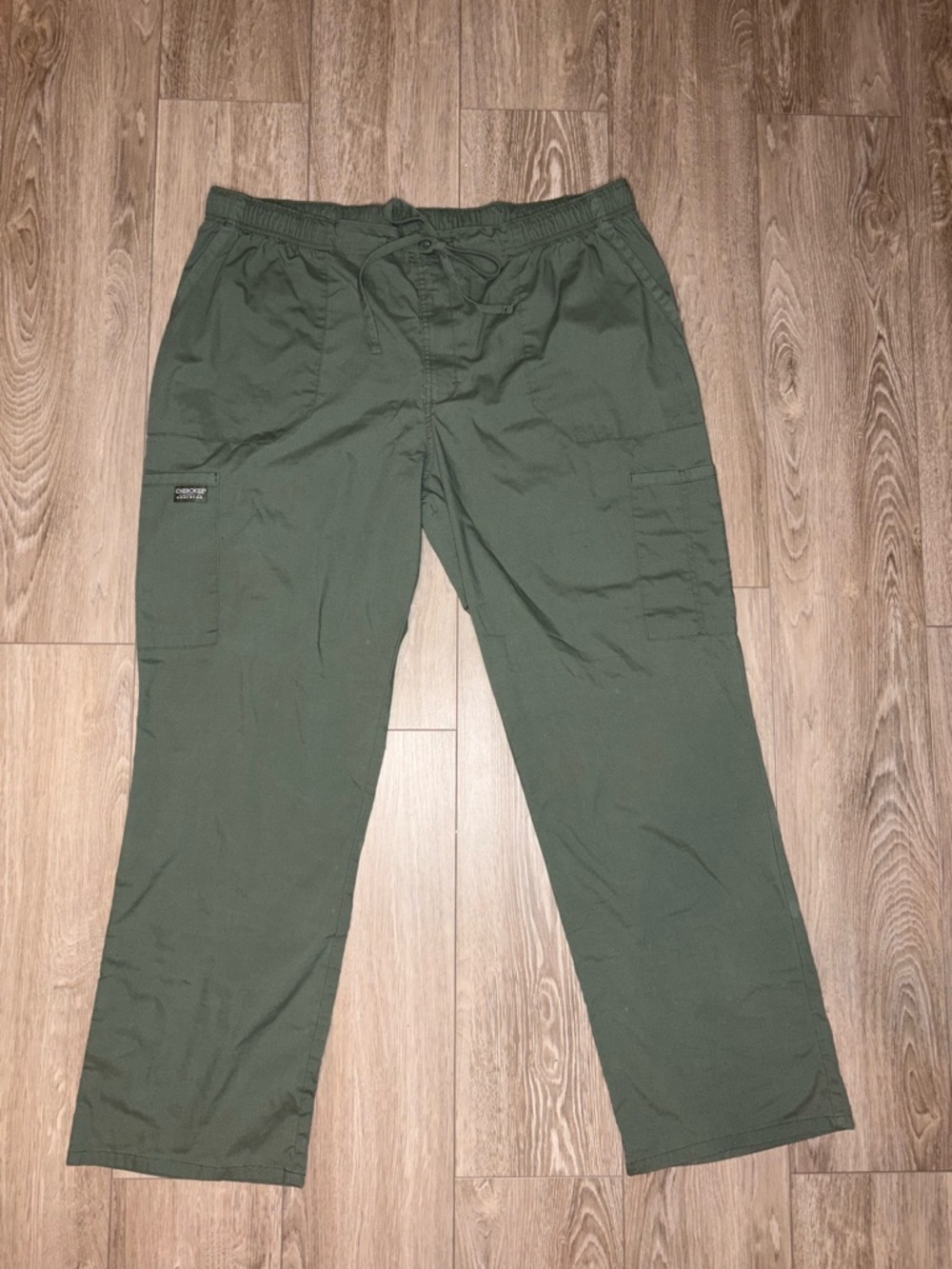 Cherokee Workwear Professionals Men's Cargo Scrub